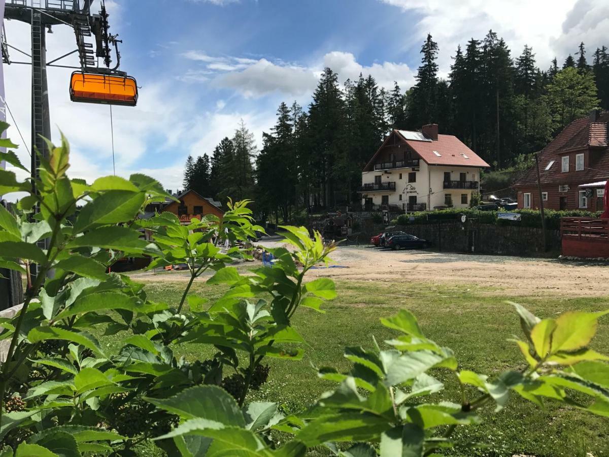 Safir Przy Samym Wyciagu Panzió Karpacz Kültér fotó